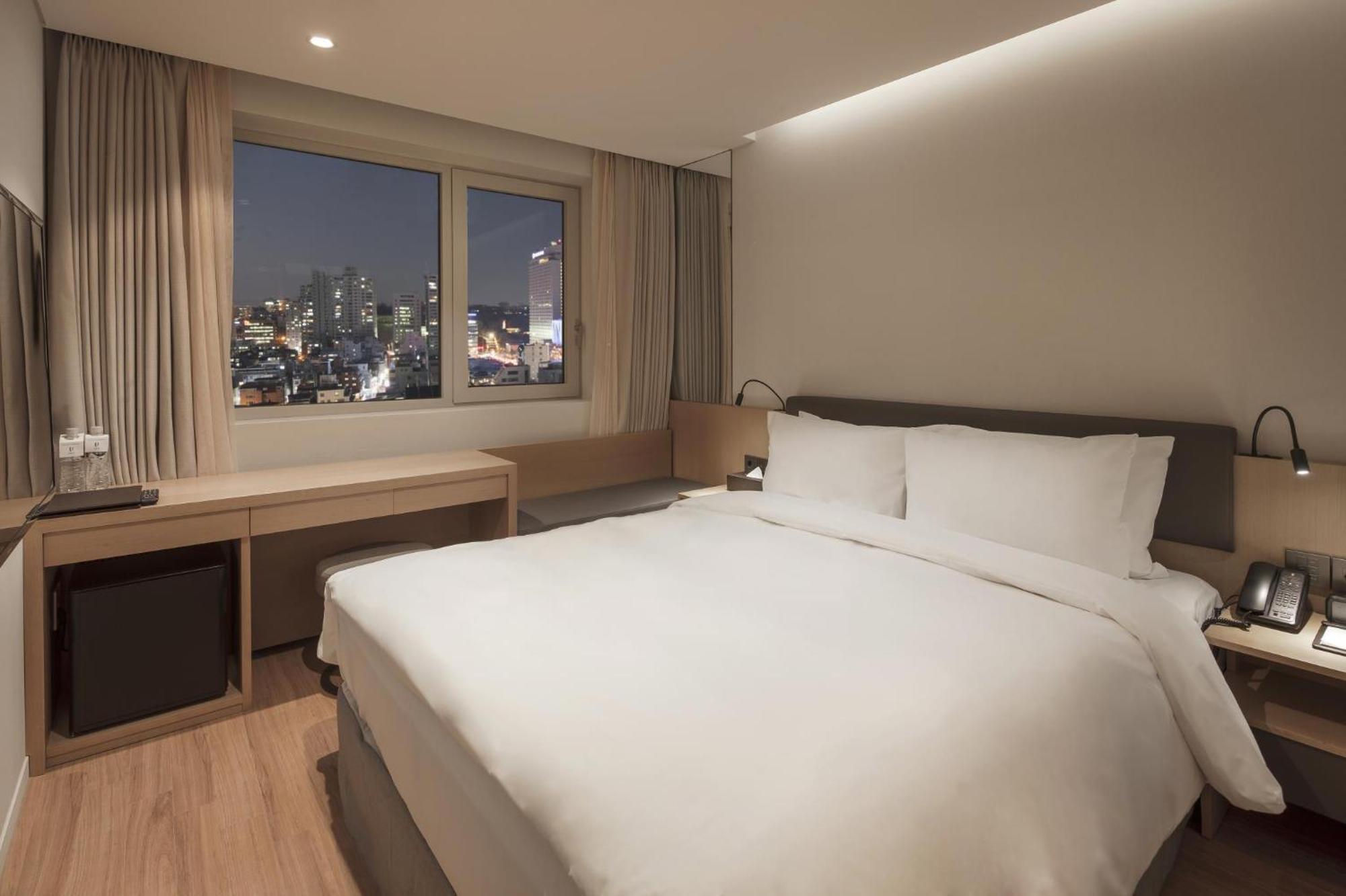 Uri& Seoul
