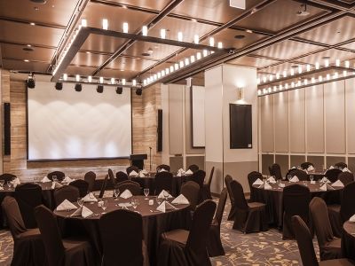 Uri& Hotel 4*